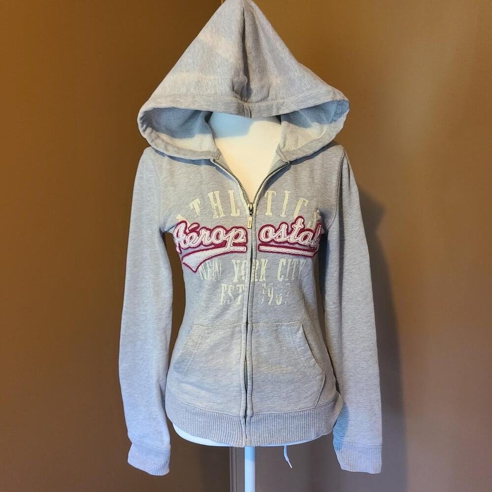Vintage Aéropostale Gray Embroidered Zip‑Up Hoodie – Women’s Small